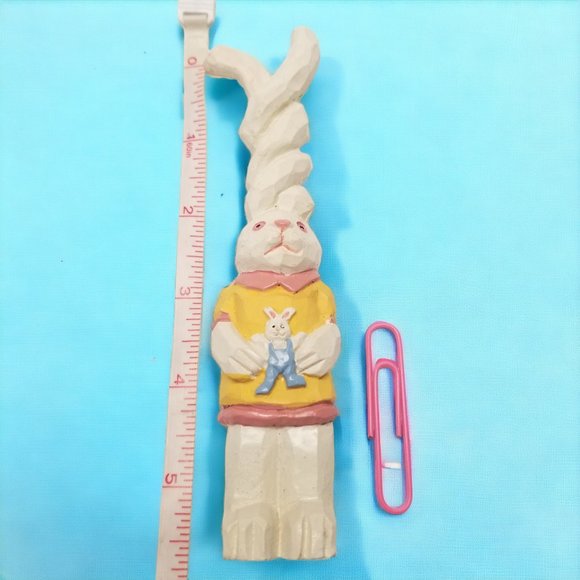 Twisted Ears Anthropomorphic Easter Bunny Faux Wood Resin Kitschy Spring Décor - Picture 6 of 9
